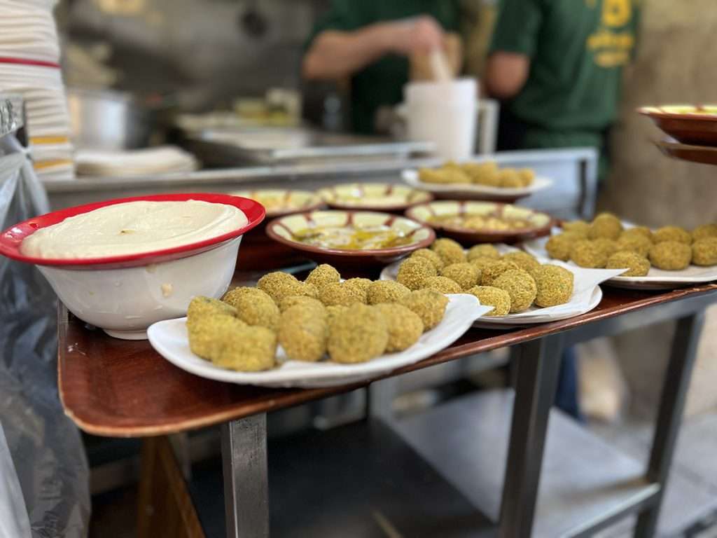 falafel at hashem in downtown amman
